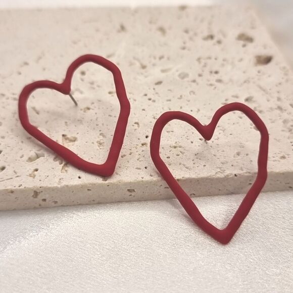 New DOLLS KILL open heart stud earrings - Picture 1 of 8